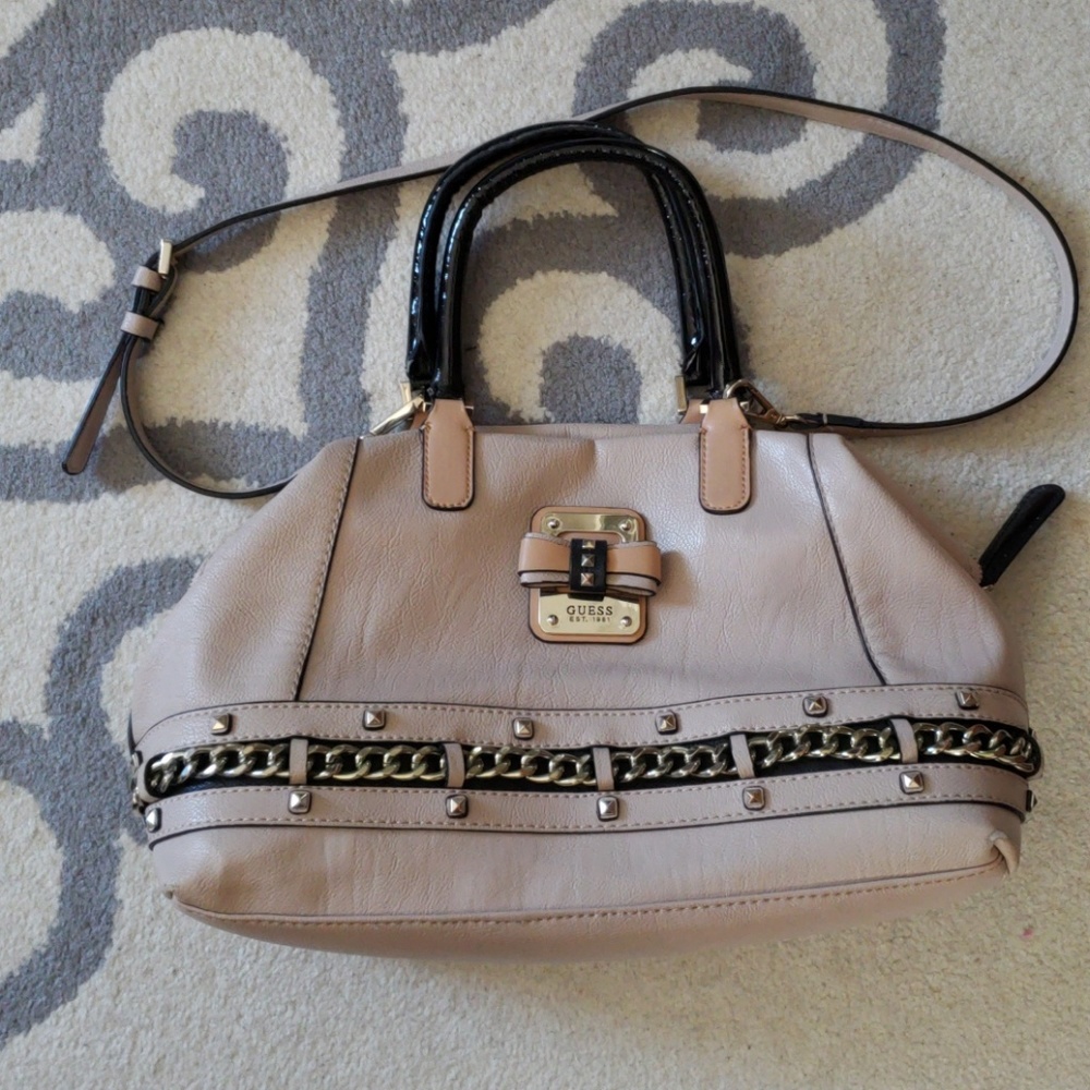 Cream guess handbag